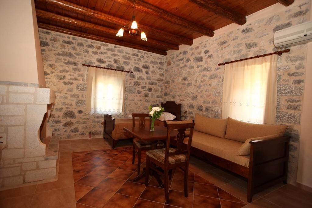 Vasilios Apartments Hotel Liménion Kültér fotó